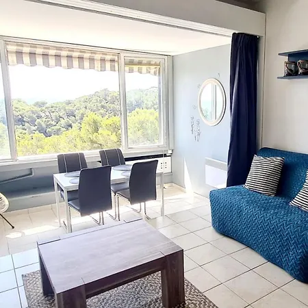 Superbe Studio Vue Mer - Plage, Piscine Et Tennis Prive Appartement Bandol