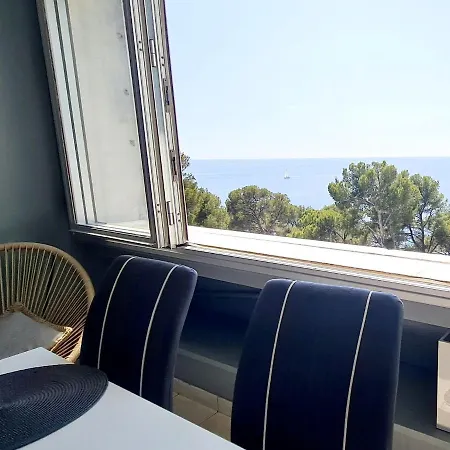 Superbe Studio Vue Mer - Plage, Piscine Et Tennis Prive Bandol
